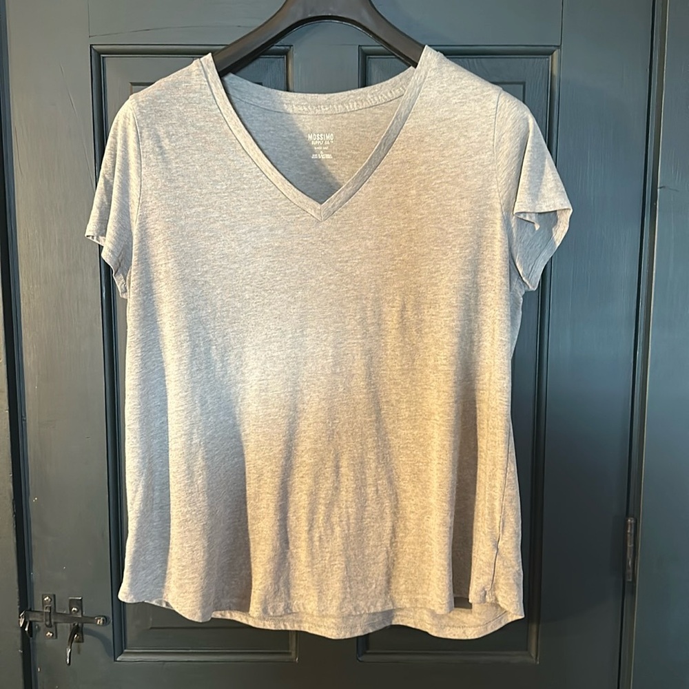 Mossimo grey t-shirt size XL
